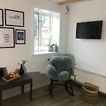 Hos Mette Børkop