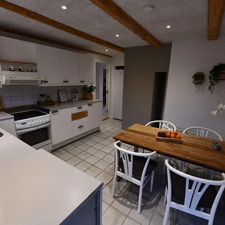 Couette-café Hos Mette 3*